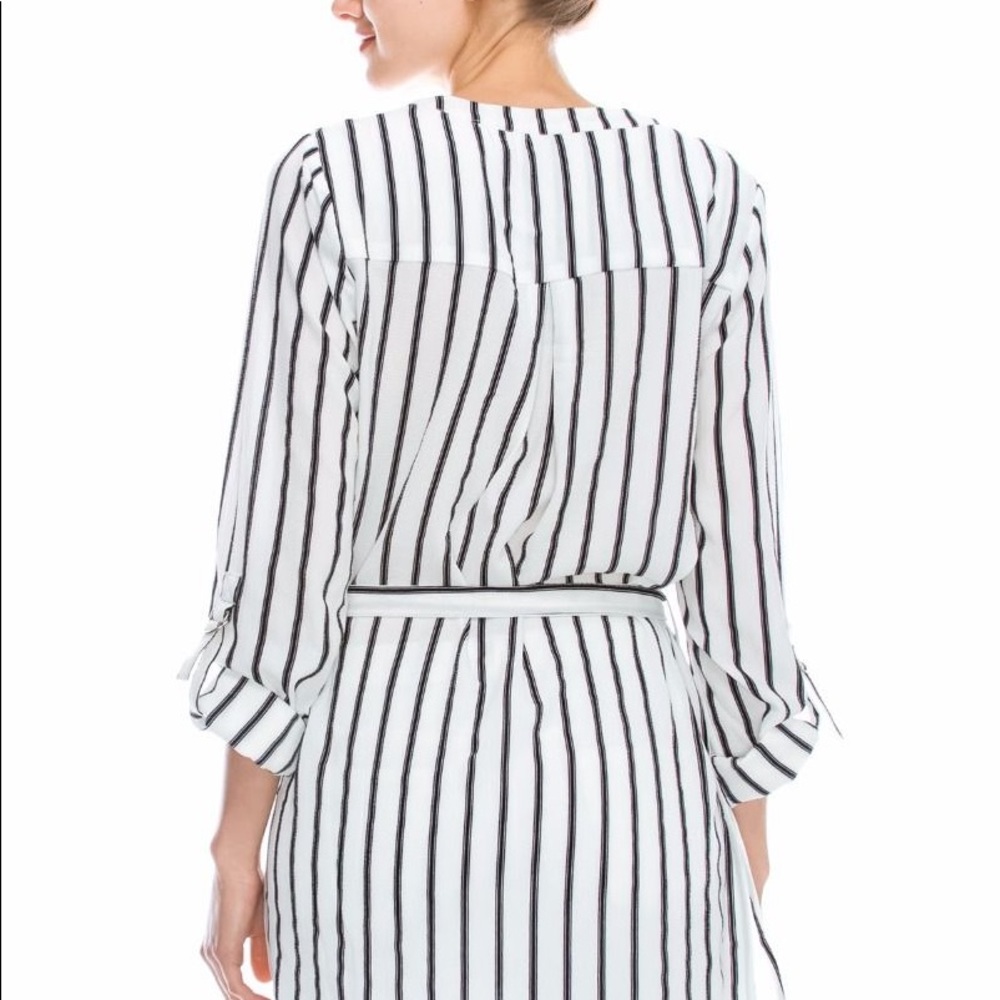 NWT Classy Tunic - Picture 3 of 3